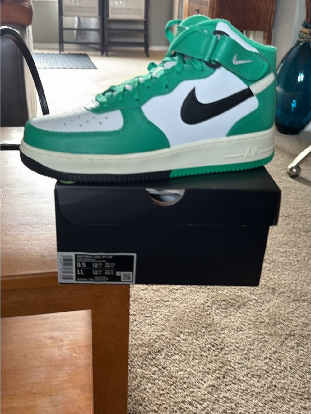Nike Air Force 1 Men’s High Top Sneakers Green White Black